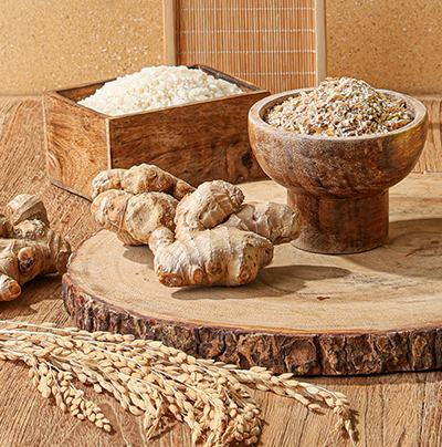 쌀과 생강 등 정직한 재료로 빚은 식혜 이미지